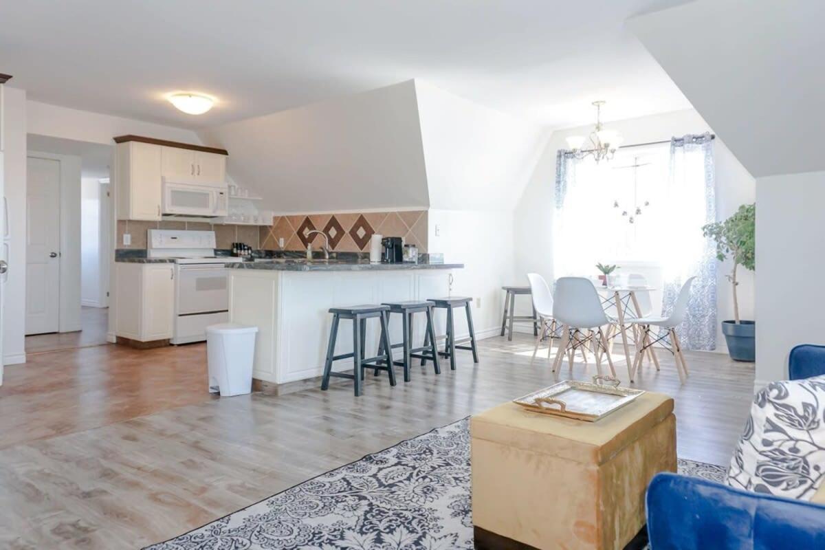 Amazing Location In Saint John 2 Bedroom Modern Parking New エクステリア 写真