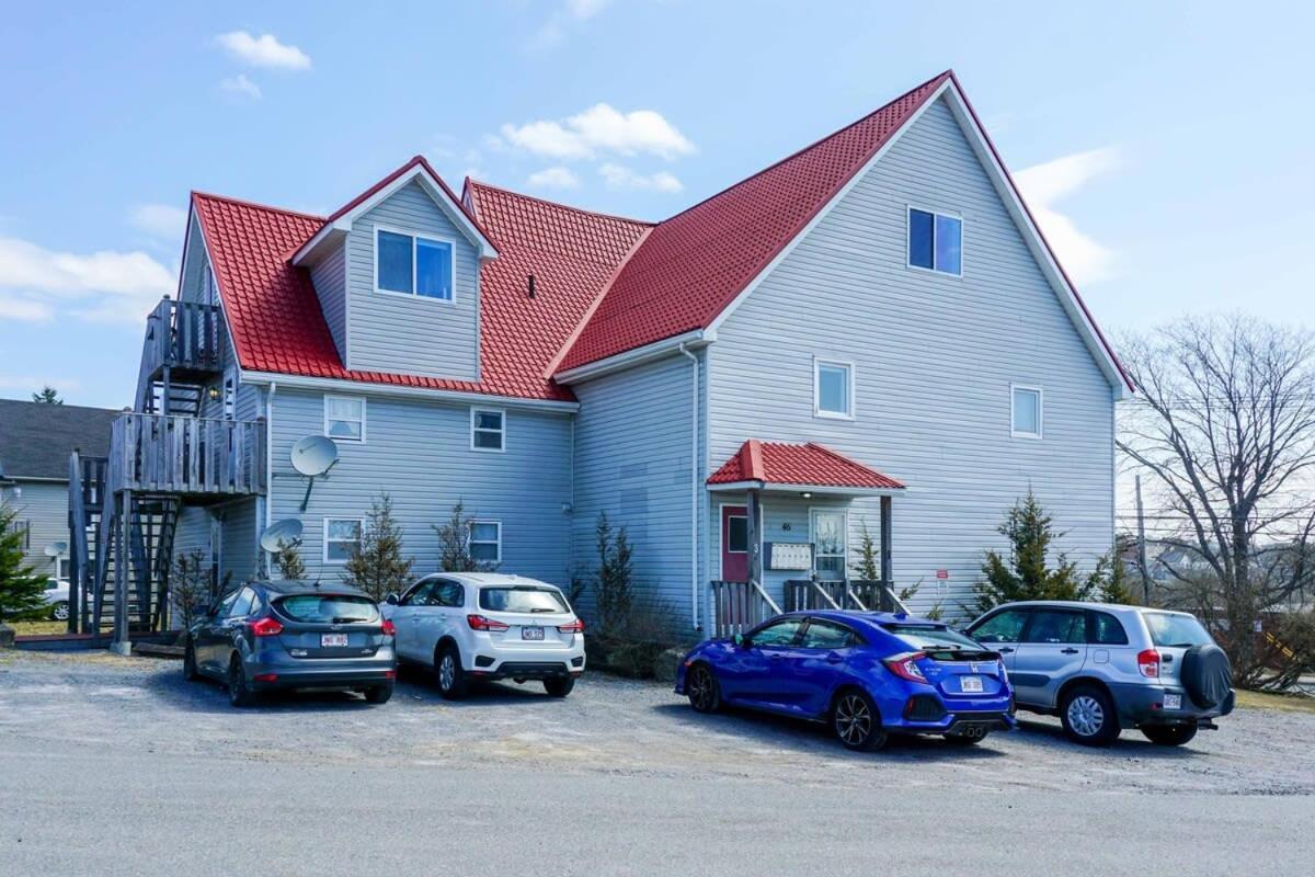 Amazing Location In Saint John 2 Bedroom Modern Parking New エクステリア 写真