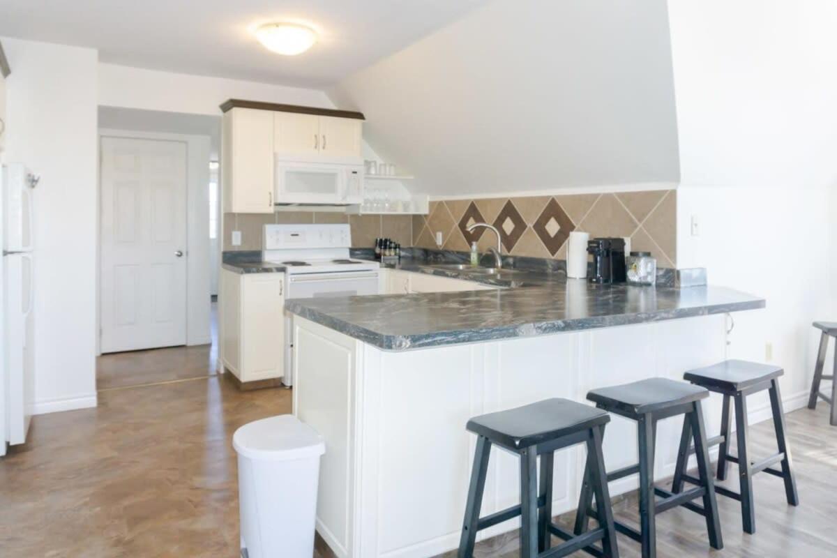 Amazing Location In Saint John 2 Bedroom Modern Parking New エクステリア 写真