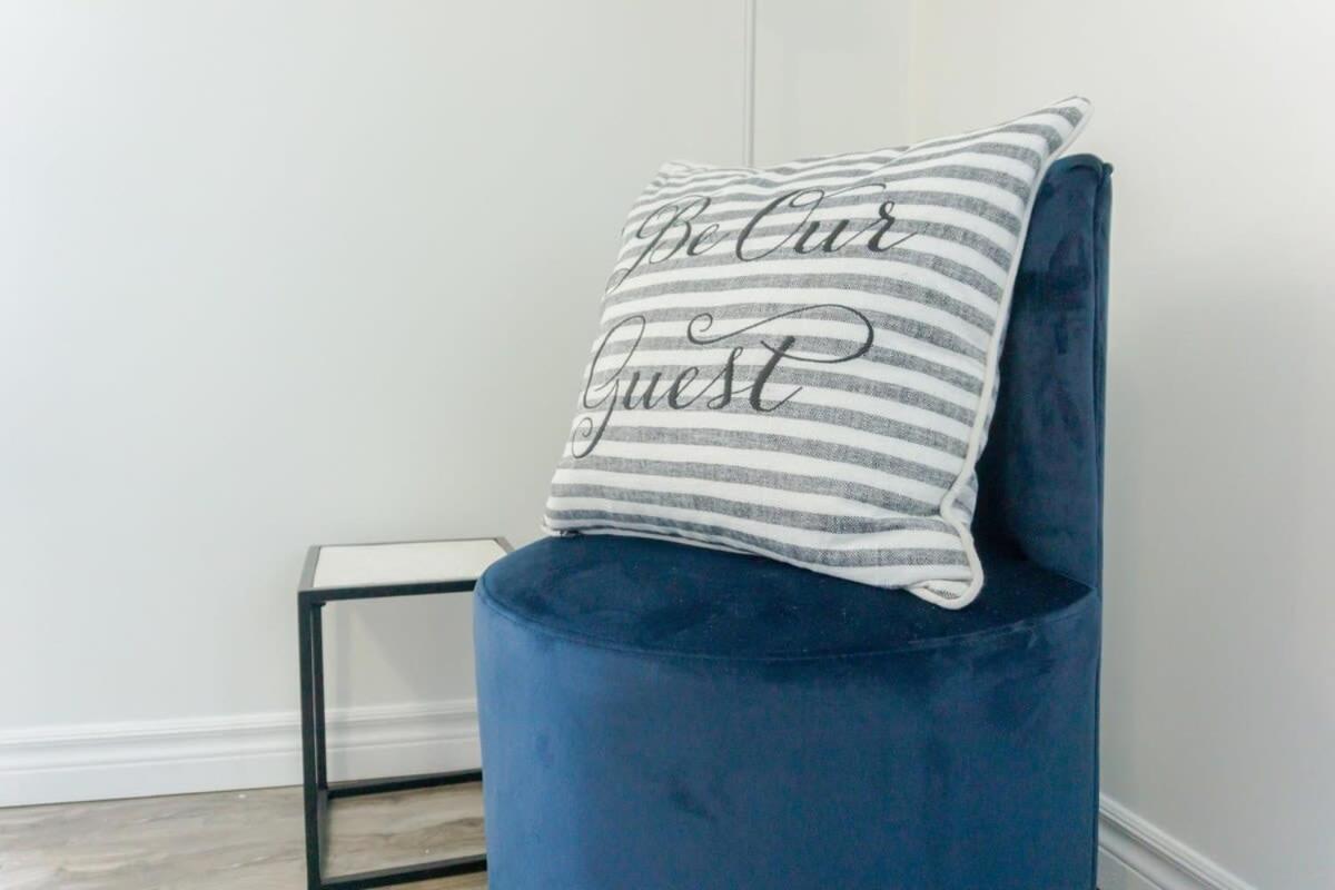 Amazing Location In Saint John 2 Bedroom Modern Parking New エクステリア 写真