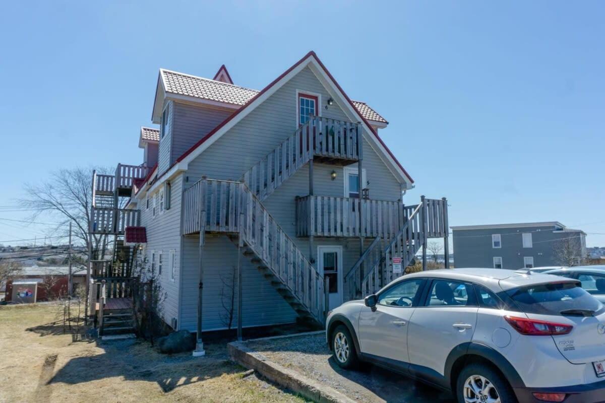 Amazing Location In Saint John 2 Bedroom Modern Parking New エクステリア 写真
