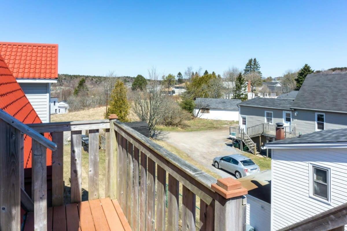 Amazing Location In Saint John 2 Bedroom Modern Parking New エクステリア 写真