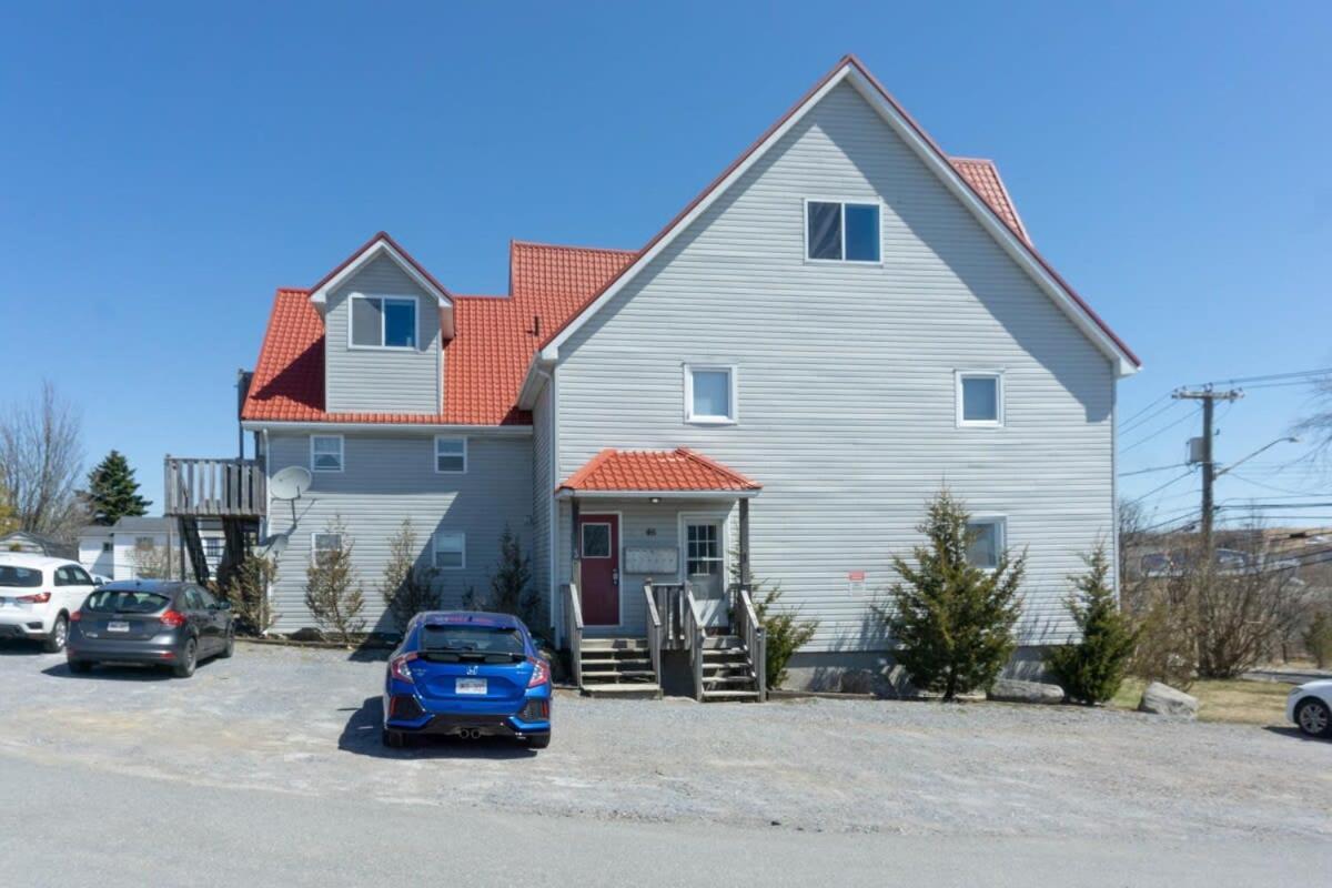 Amazing Location In Saint John 2 Bedroom Modern Parking New エクステリア 写真